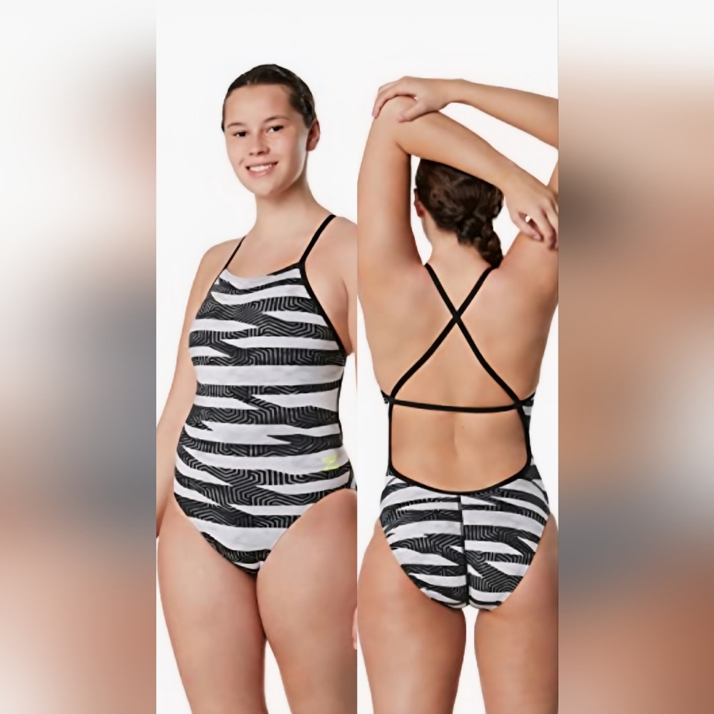 NWT Speedo Endurance Black& White‎ Striped Women's Swimsuit ~Petite Size 20(00)